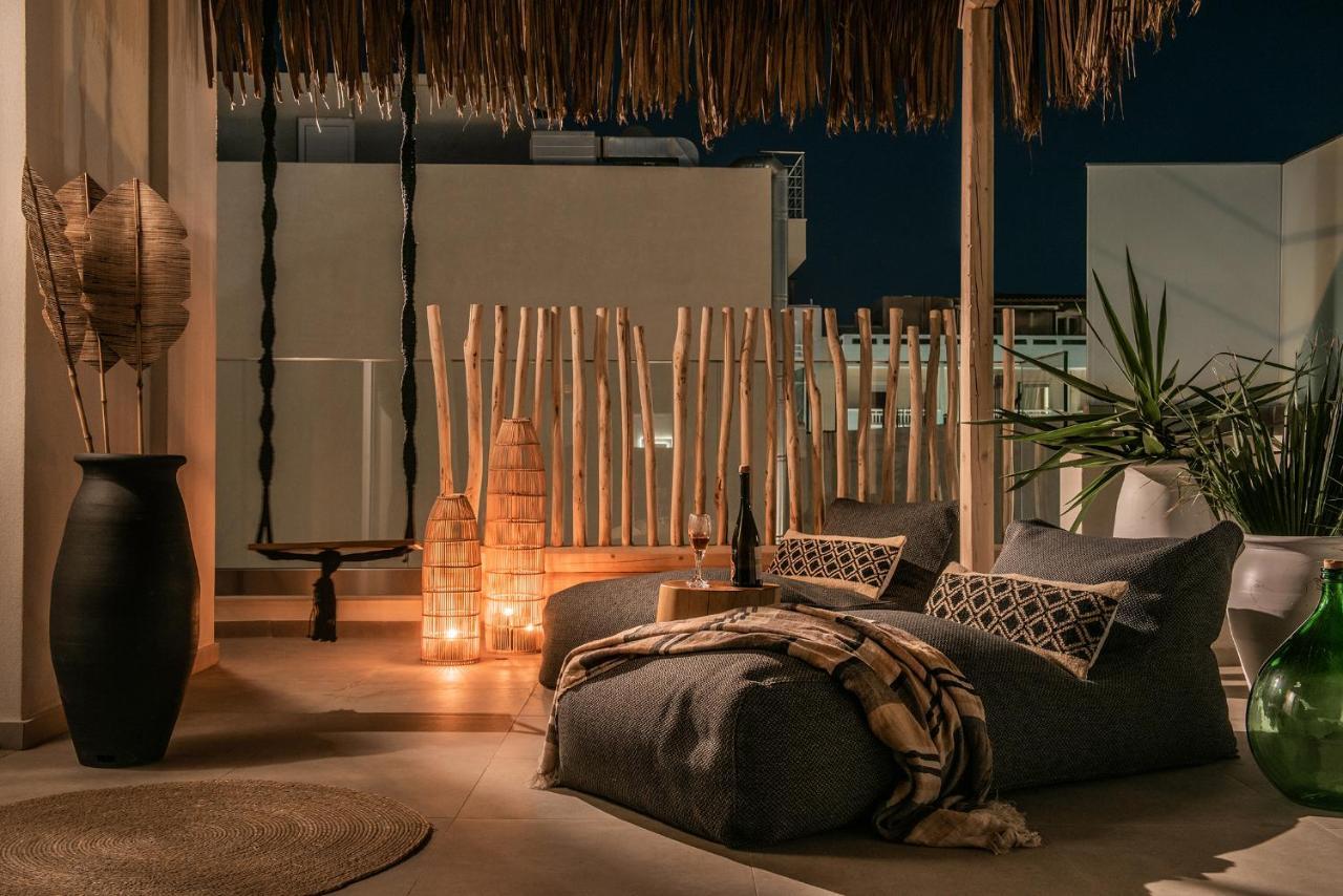 Khroma Luxury Suite 2 Beach Front Apartment Hersonissos  Eksteriør billede