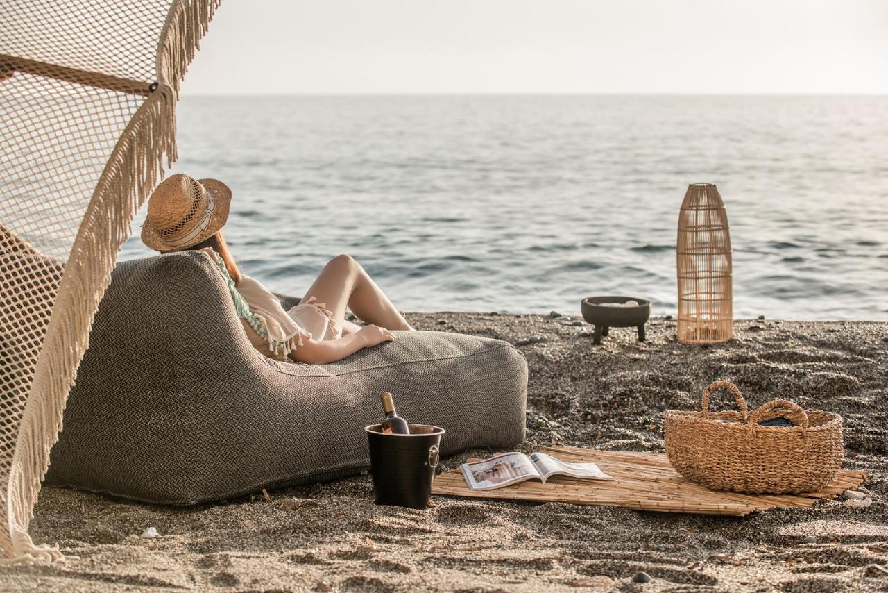 Khroma Luxury Suite 2 Beach Front Apartment Hersonissos  Eksteriør billede