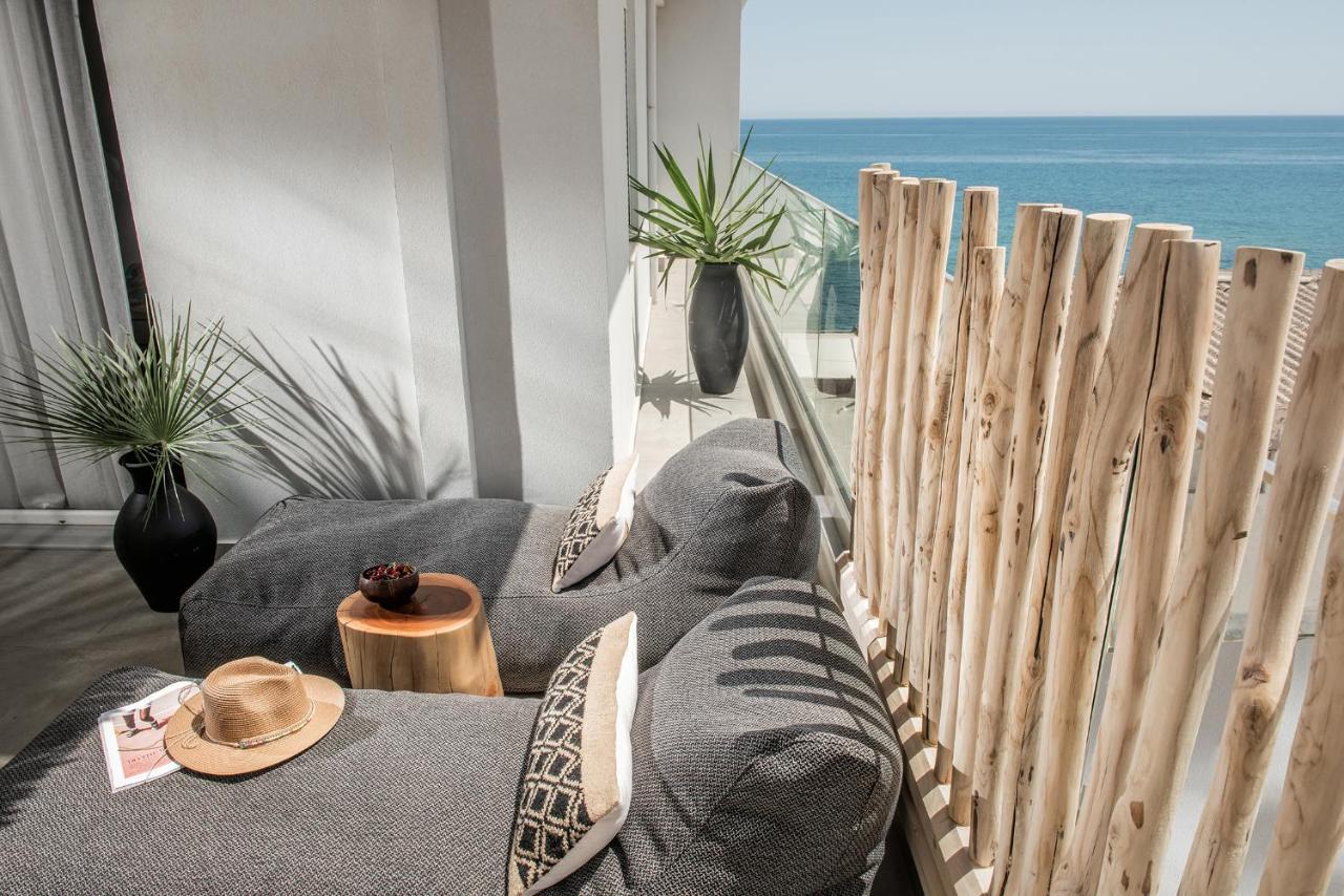 Khroma Luxury Suite 2 Beach Front Apartment Hersonissos  Eksteriør billede