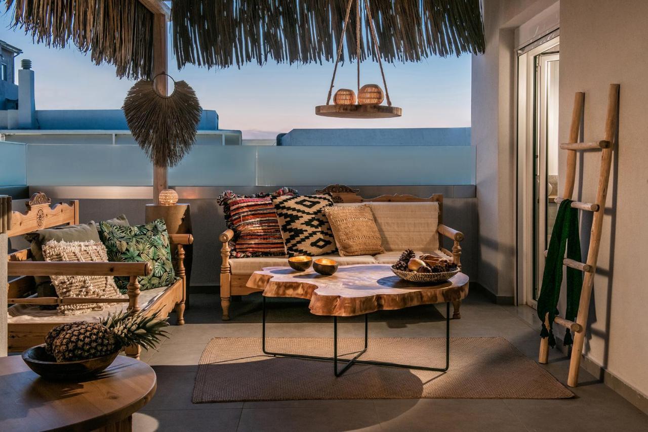 Khroma Luxury Suite 2 Beach Front Apartment Hersonissos  Eksteriør billede
