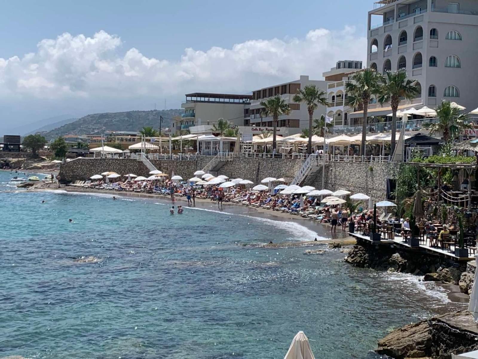 Khroma Luxury Suite 2 Beach Front Apartment Hersonissos  Eksteriør billede